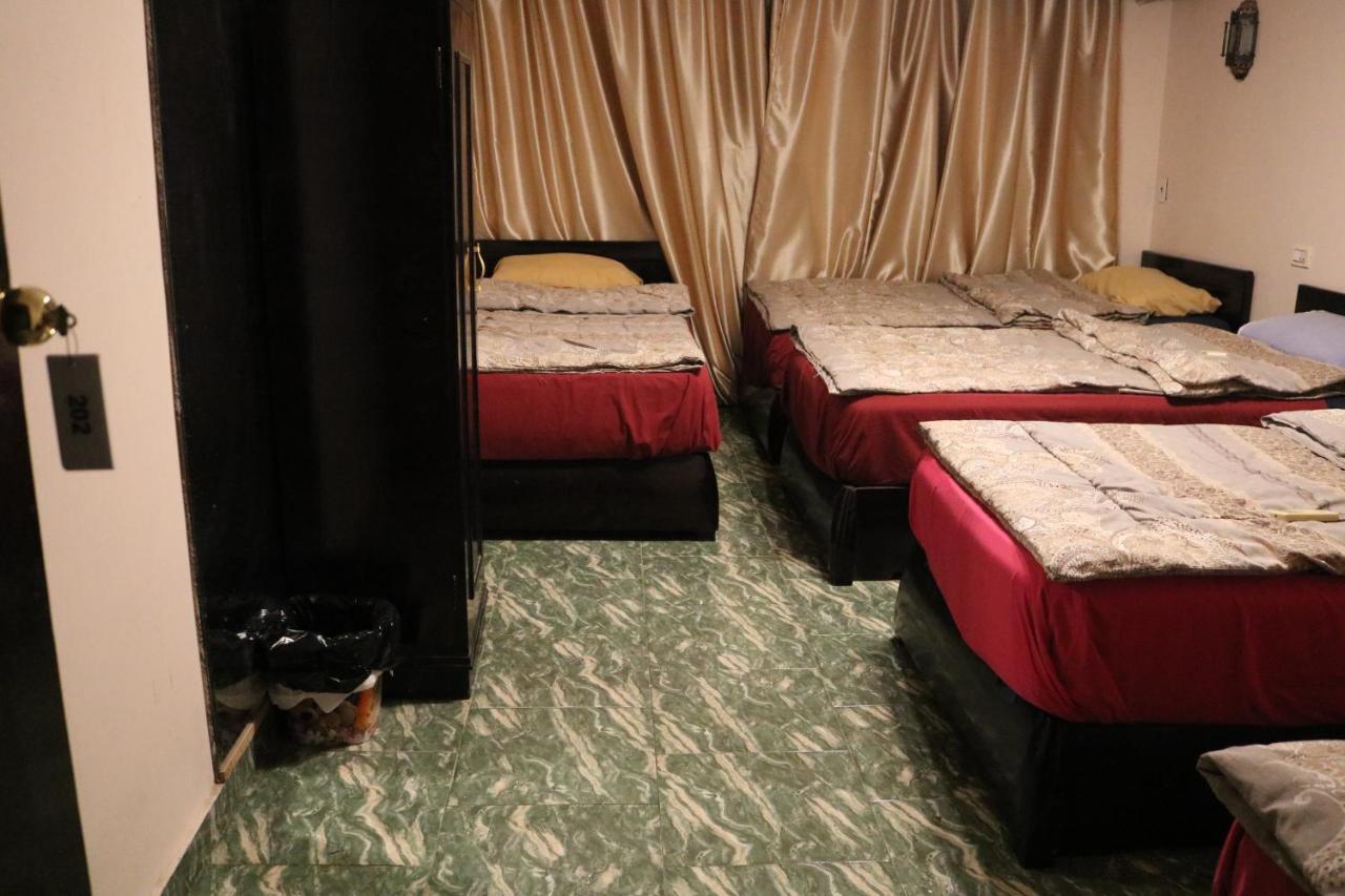 Wake Up! Cairo Hostel מראה חיצוני תמונה