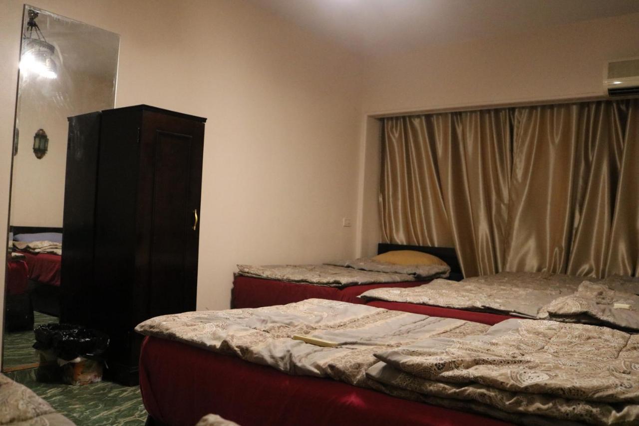 Wake Up! Cairo Hostel מראה חיצוני תמונה